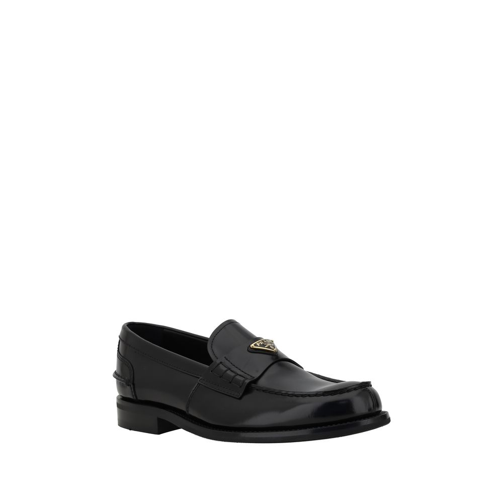 Triangular plaque Loafers hover