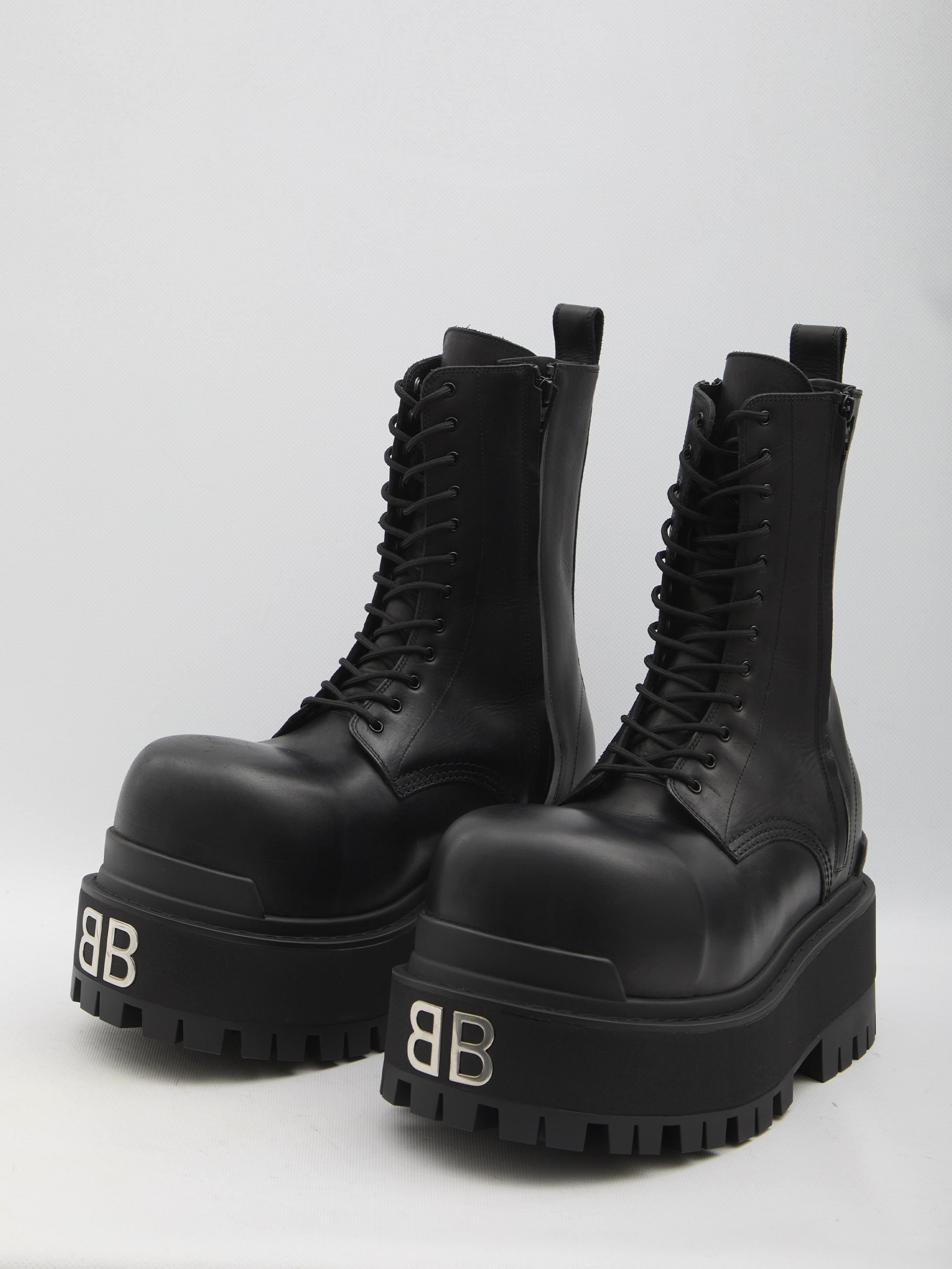 Giant Boots 80mm In Black hover