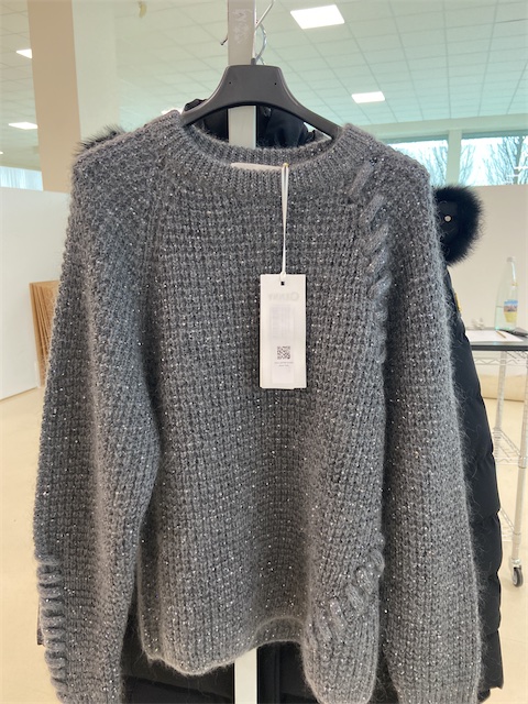 Genny Sweaters White