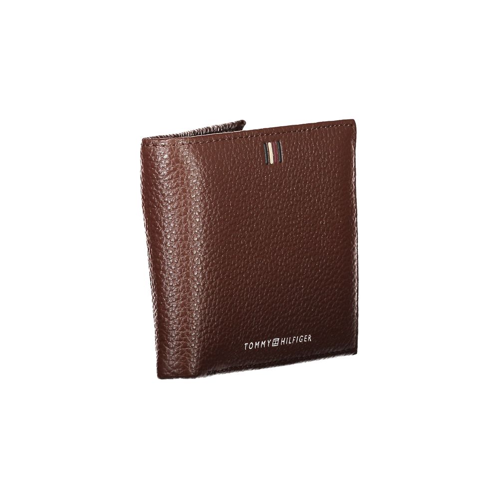 Elegant Brown Leather Bifold Wallet hover