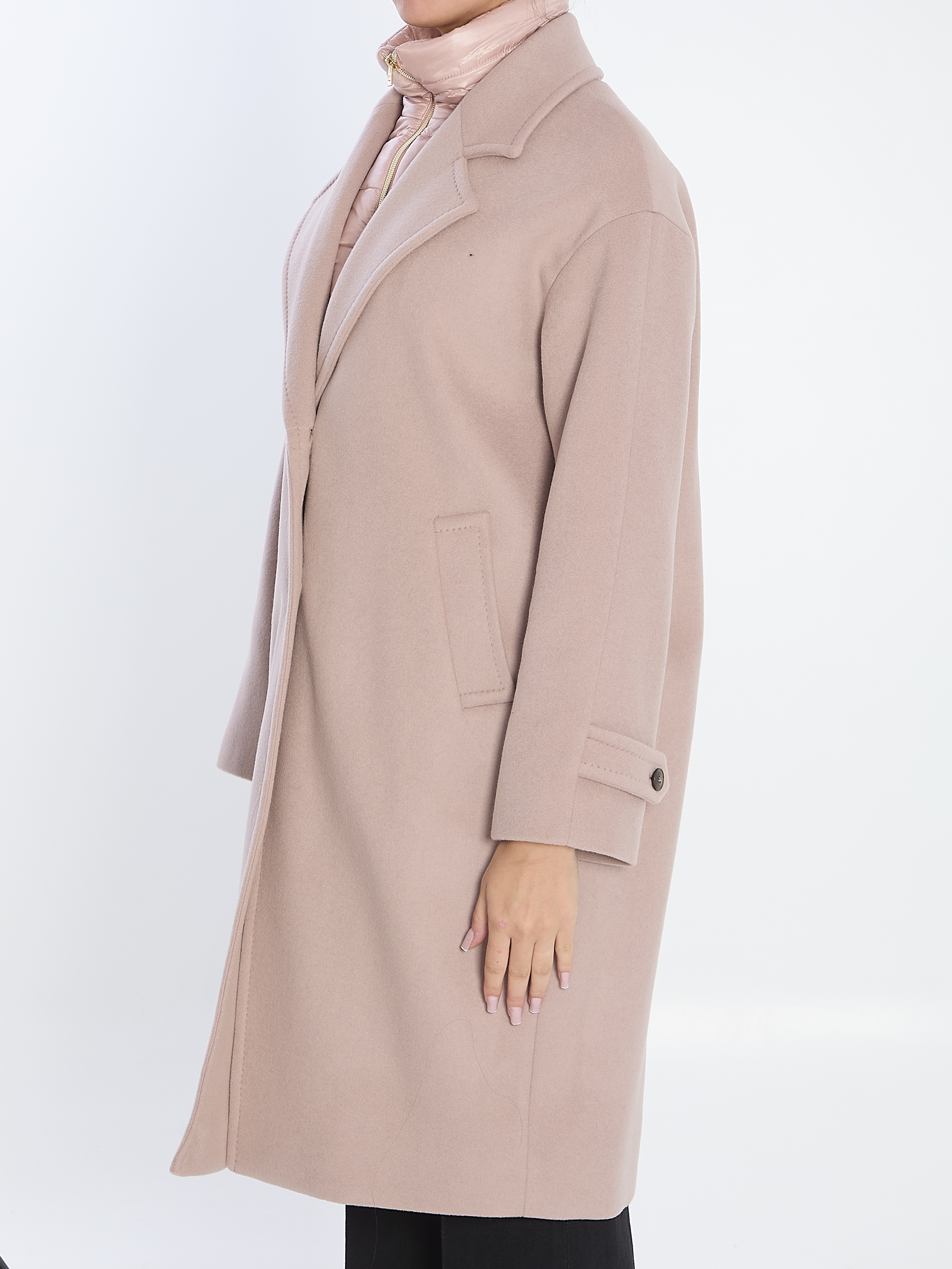 Ultralight wool and nylon coat